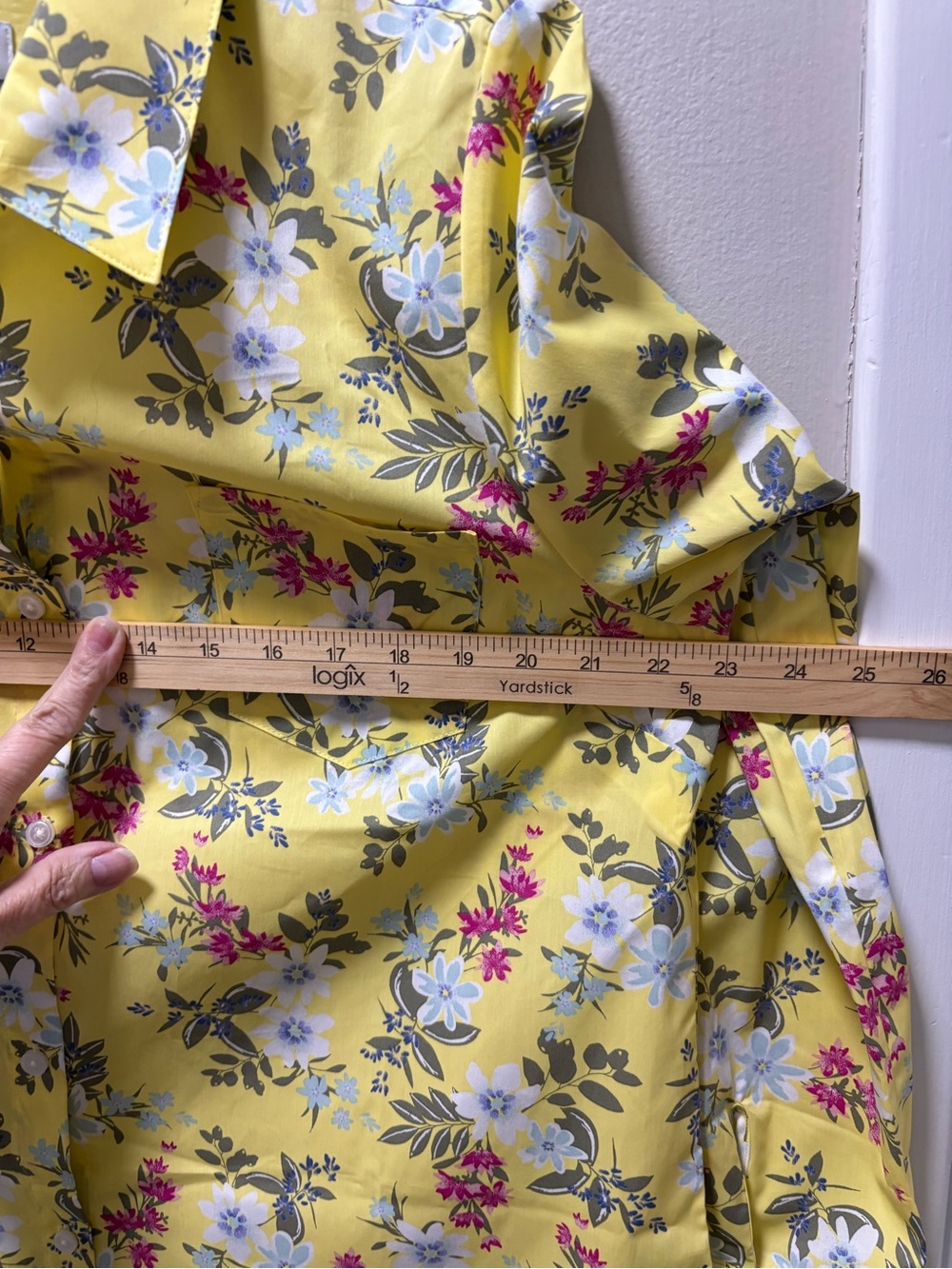 Denim & Co. Woman’s Large Printed Button
Front Shirt Yellow Floral New Tags - Picture 9 of 11
